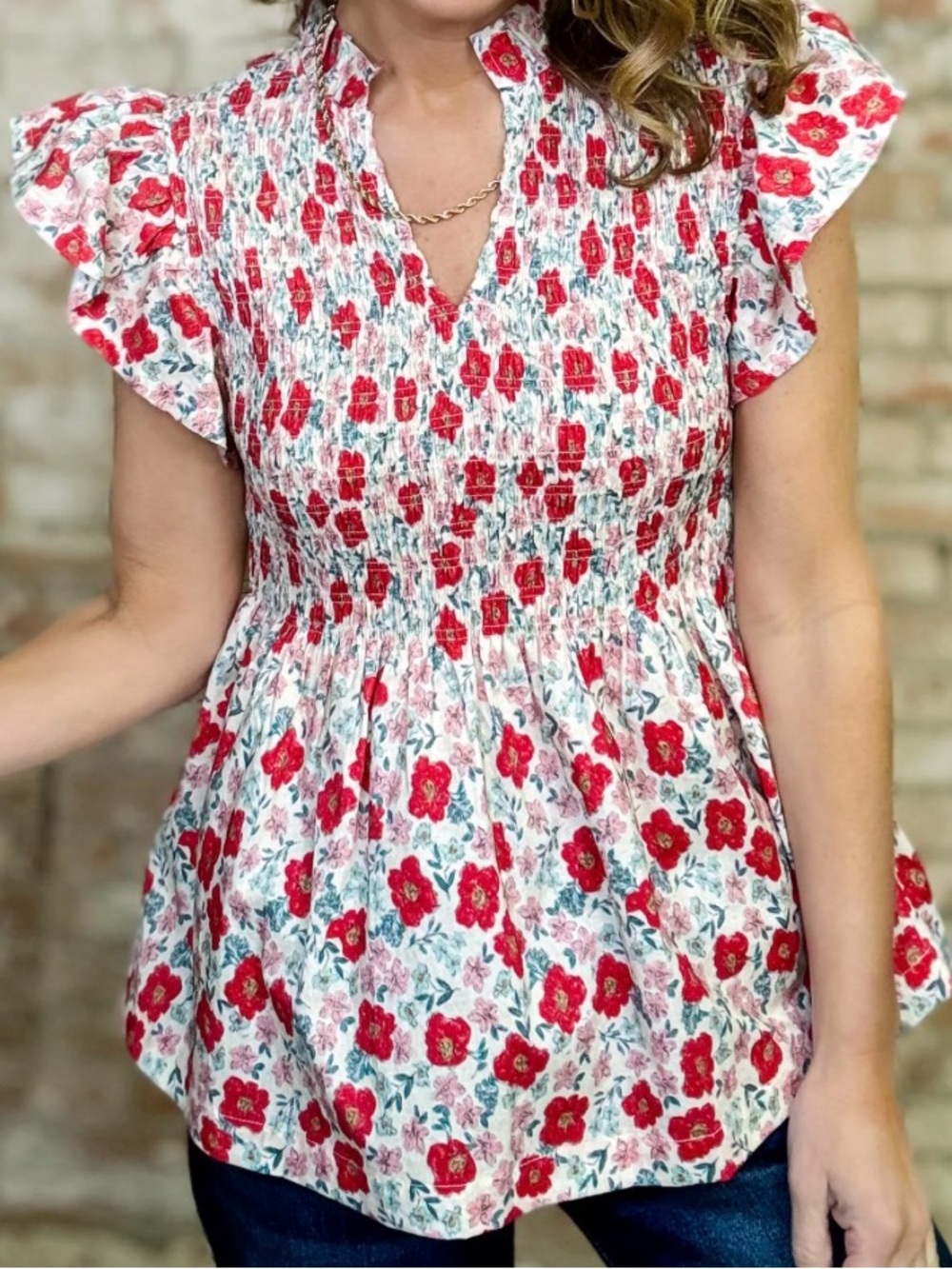 Like New! ENTRO Smocked Floral Women's Top - Red, Pink, Sage Floral Ruffle - S
